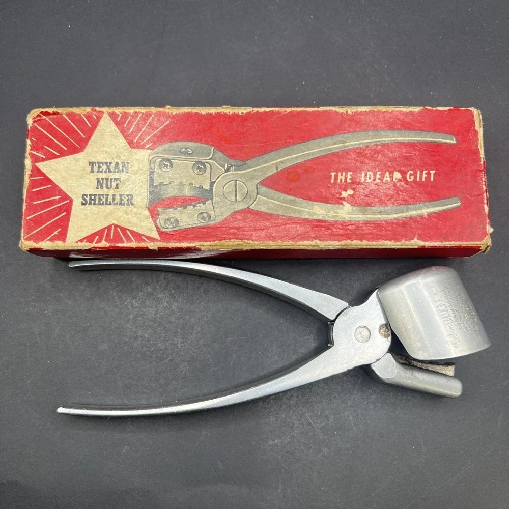 The York Texan Model Nut Sheller Co Inc San Angelo Texas Vintage Tool USA W/Box
